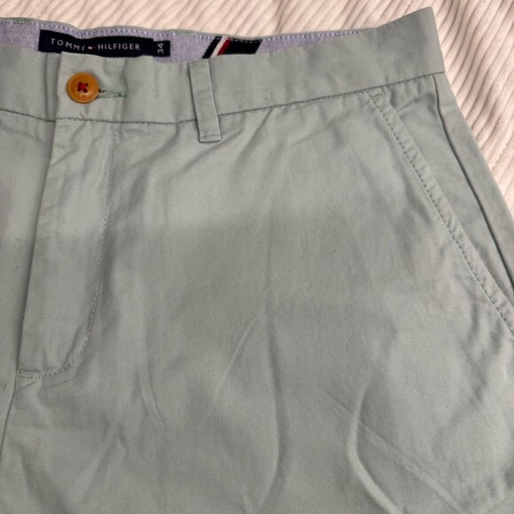 Tommy Hilfiger Men’s Classic Fit Shorts — Light Green | Size 34 - Worn Once - Picture 1 of 2